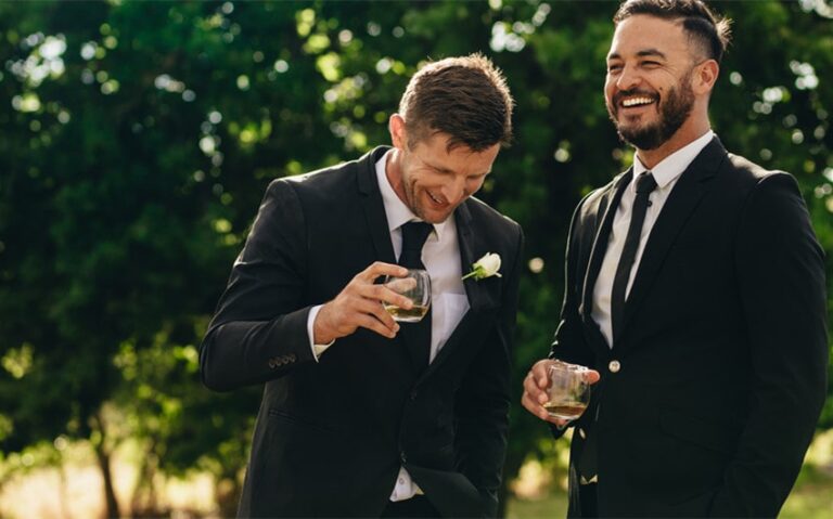 Ultimate Guide: What Do Men Wear to a Wedding?